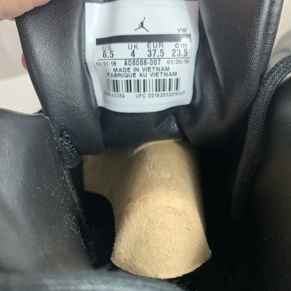 Womens Air Jordan Retro 12 “Reptile Metallic Gold” Sz 6.5 - Picture 5 of 8